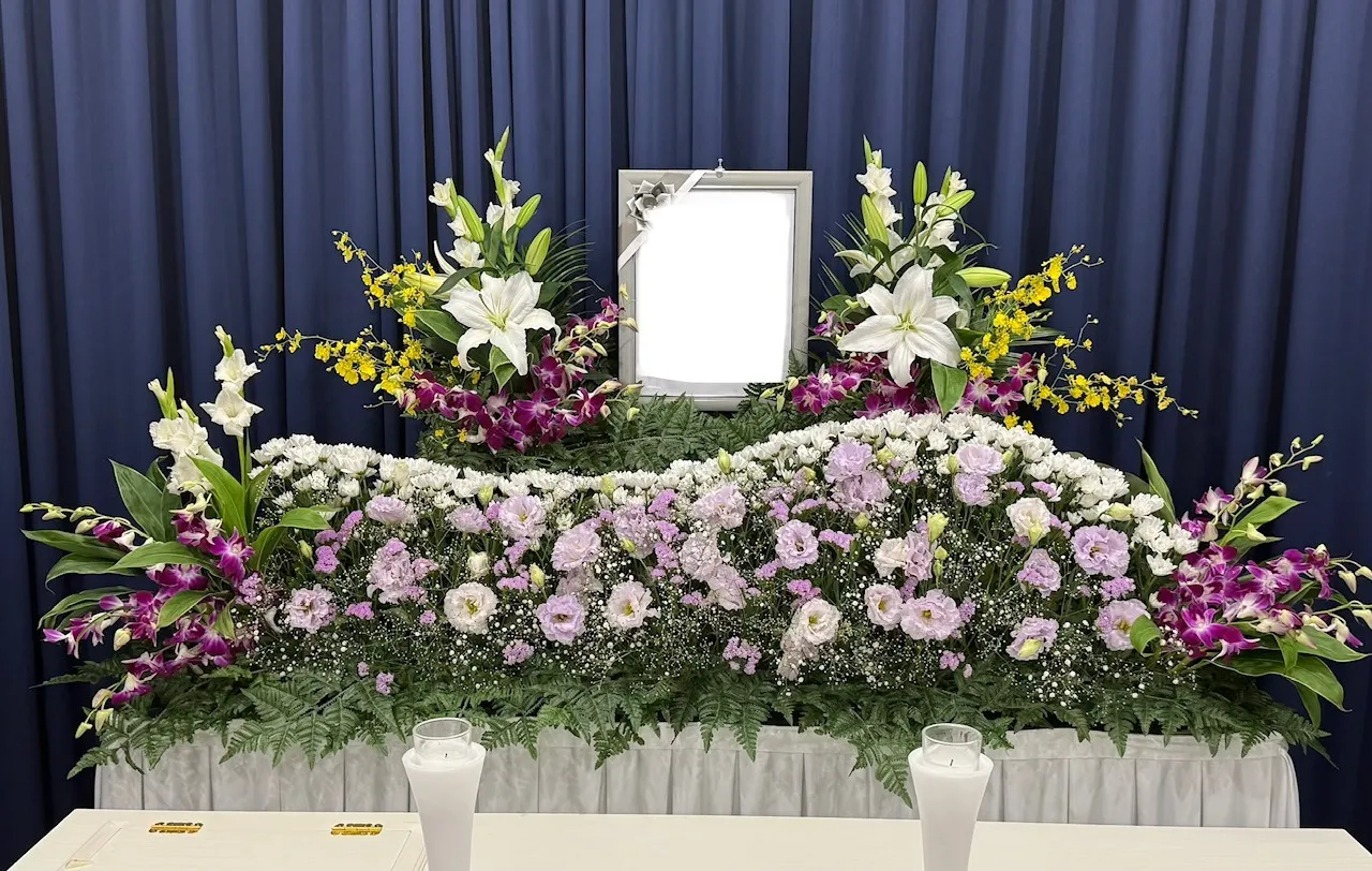 貝塚市にお住まい H.S様｜ご紹介をきっかけに選ばれた13名での一日葬｜シオンのお葬式貝塚本店